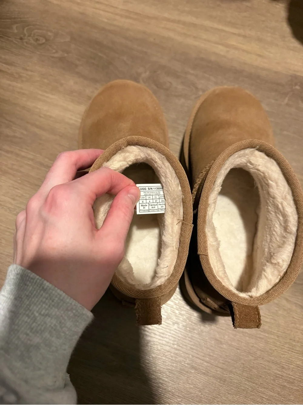 UGG Mini Platform Boots